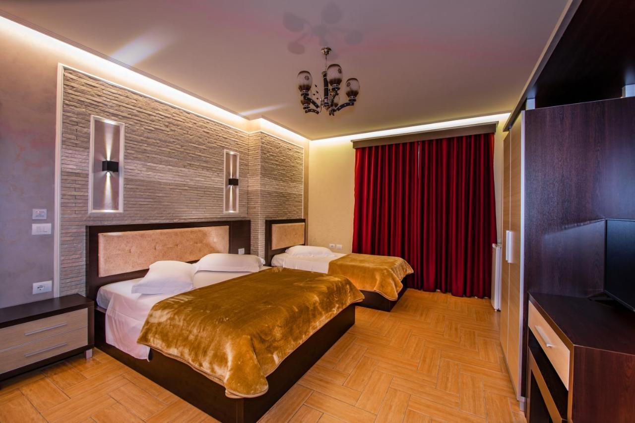 Fieri International Hotel Dış mekan fotoğraf